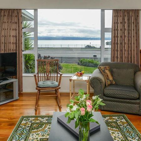 Breakwater Cottage - Napier Holiday Home エクステリア 写真