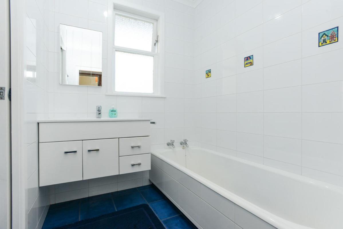 Breakwater Cottage - Napier Holiday Home エクステリア 写真