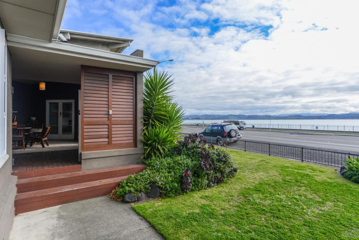 Breakwater Cottage - Napier Holiday Home エクステリア 写真